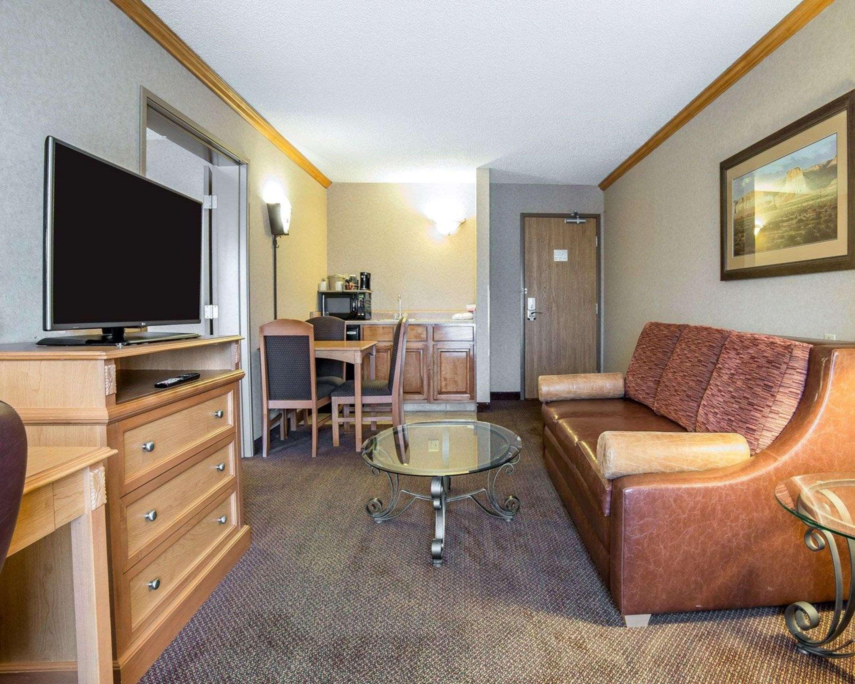 Quality Inn & Suites Casper Near Event Center Buitenkant foto