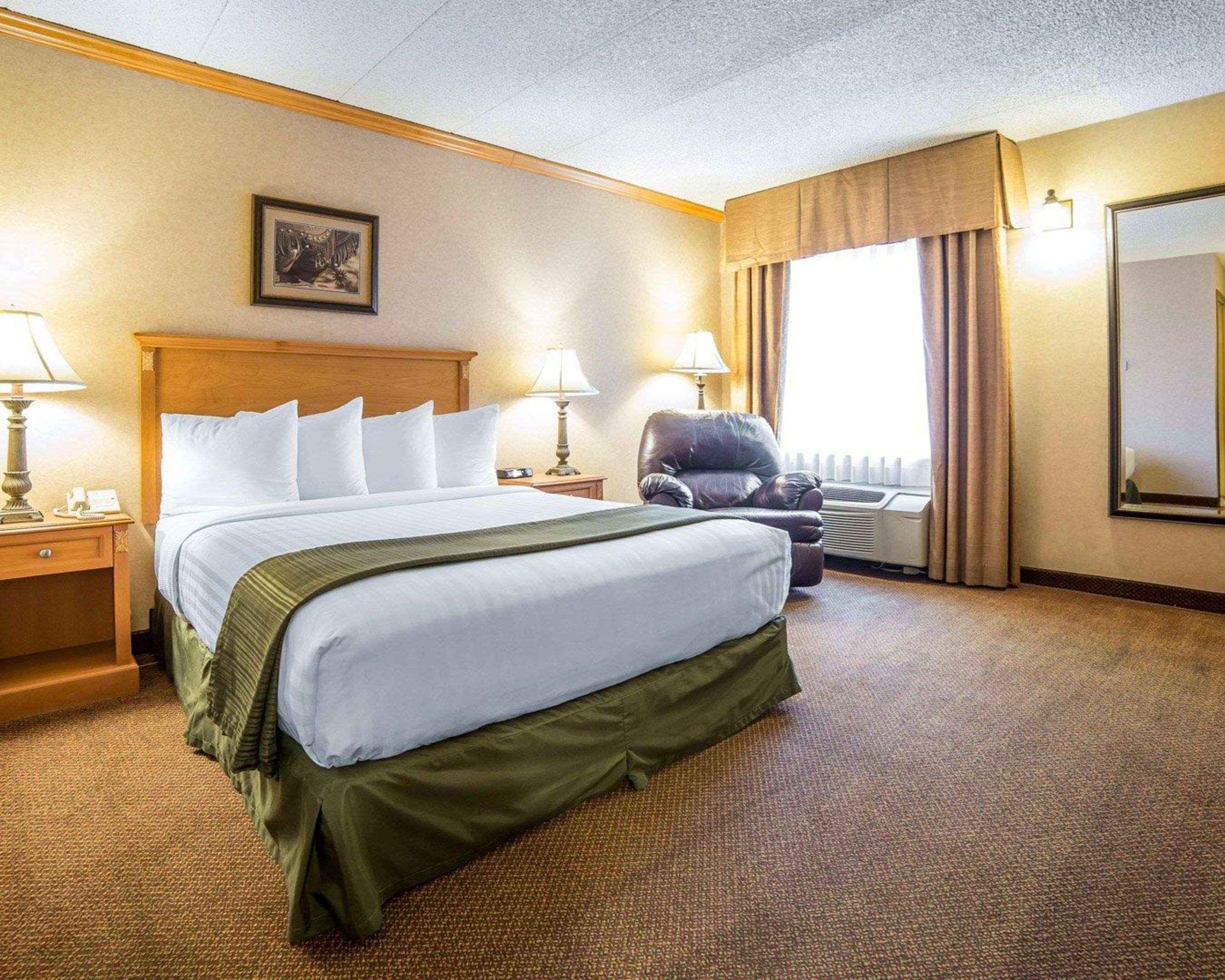 Quality Inn & Suites Casper Near Event Center Buitenkant foto