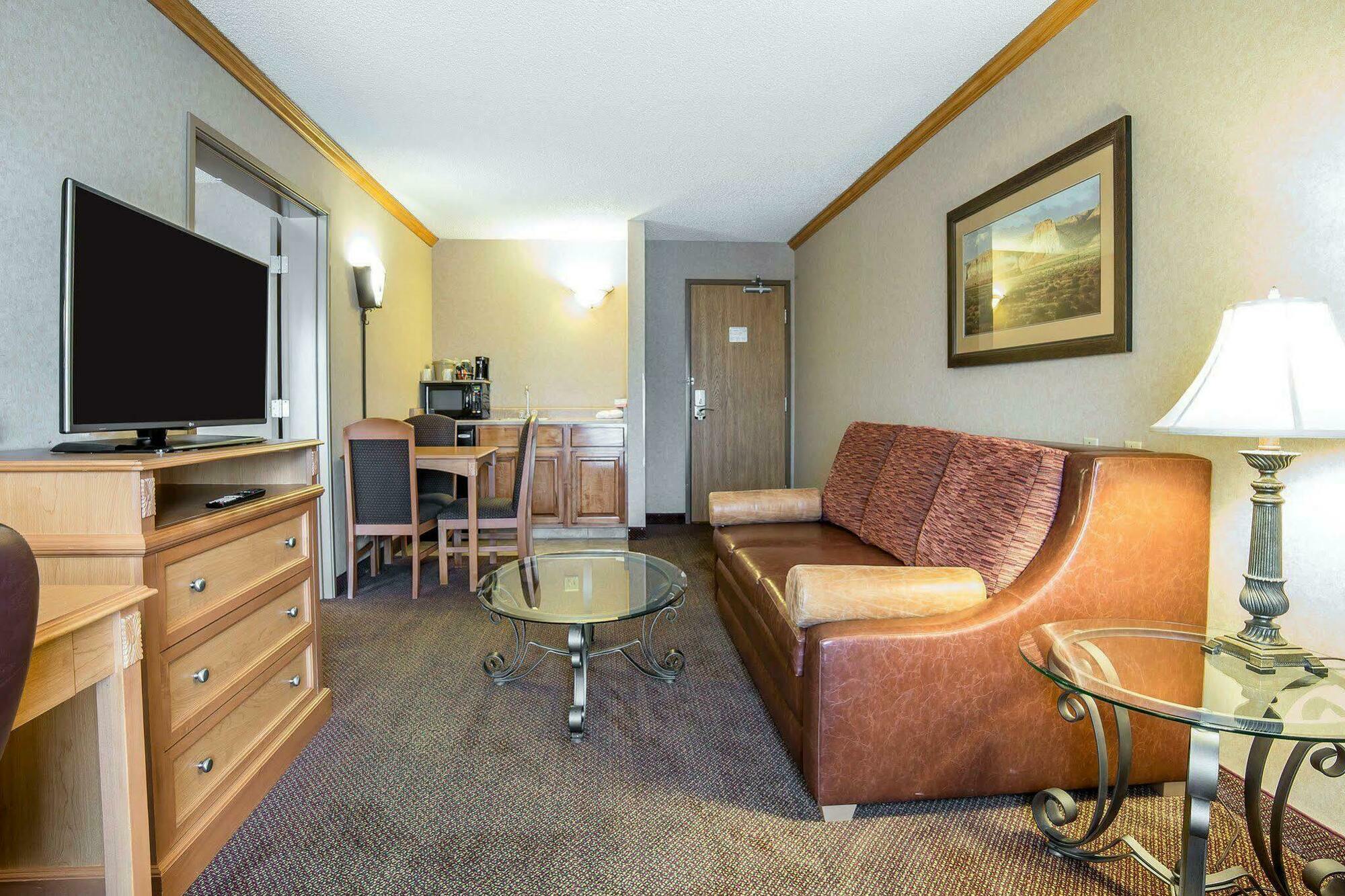 Quality Inn & Suites Casper Near Event Center Buitenkant foto